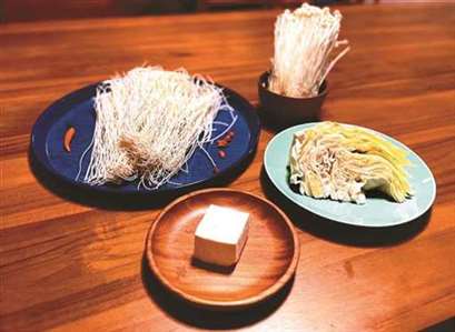 茶油仙草面线
